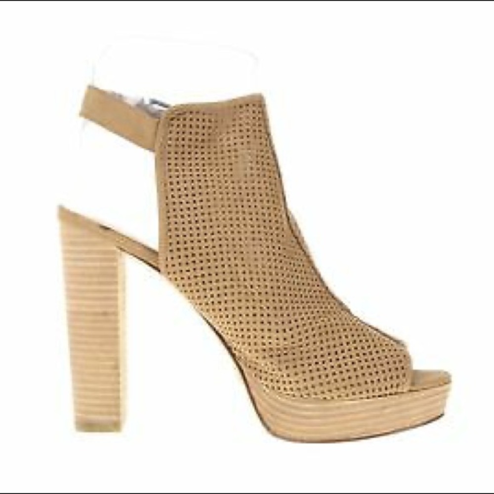 Pelle Moda Womens Peep Toe Slingback Sandal Light Brown Size 6.5